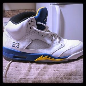Air Jordan Retro Laney (2013) Size 11.5